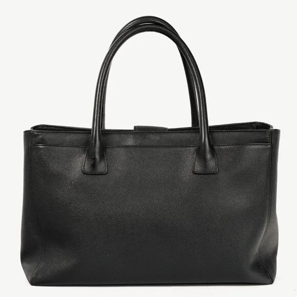 Chanel Cerf Executive Black Leather CC Tote Bag - Picture 4 of 13